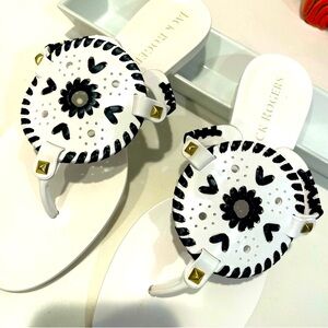 JACK ROGERS White and Black Sandals! Great condition! 8